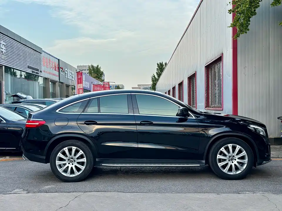 Mercedes-Benz GLE coupe