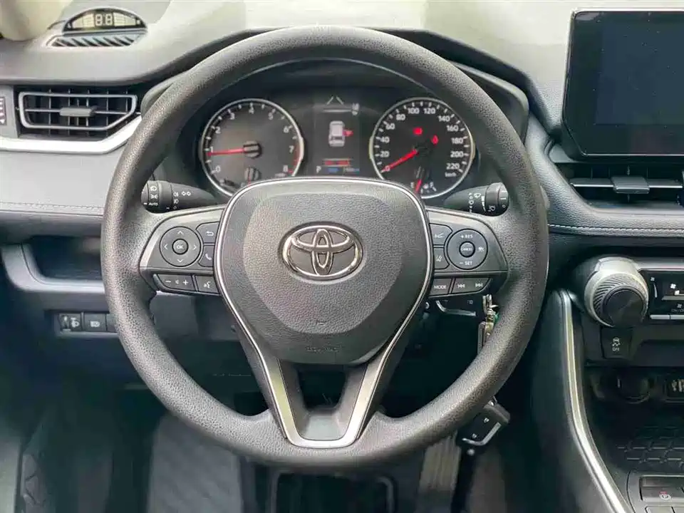 Toyota RAV4 Rongfang