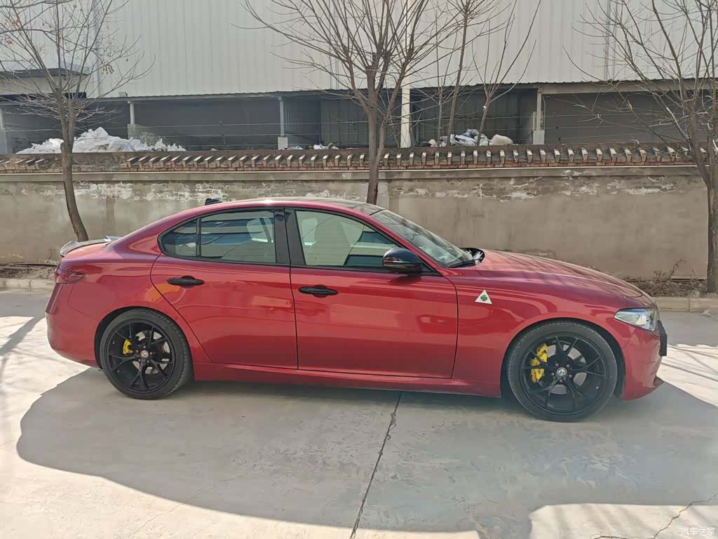 Alfa Romeo Giulia, 2018 все фото