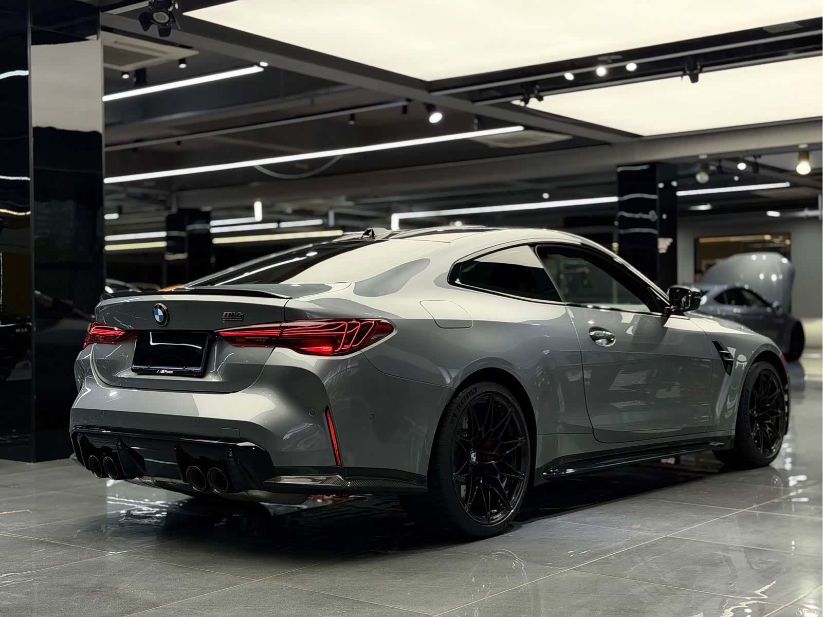 BMW M4, 2025 все фото