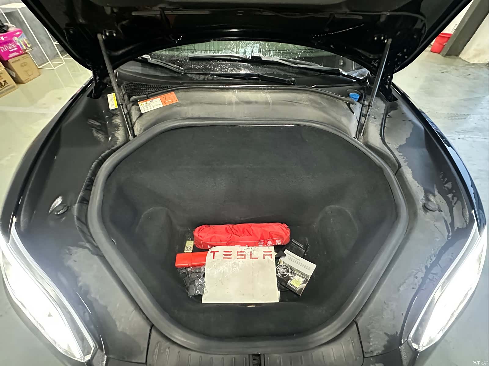 Tesla Model S, 2015 15