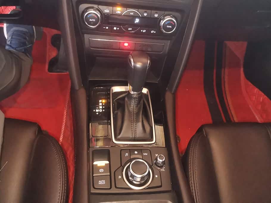 Mazda CX-4