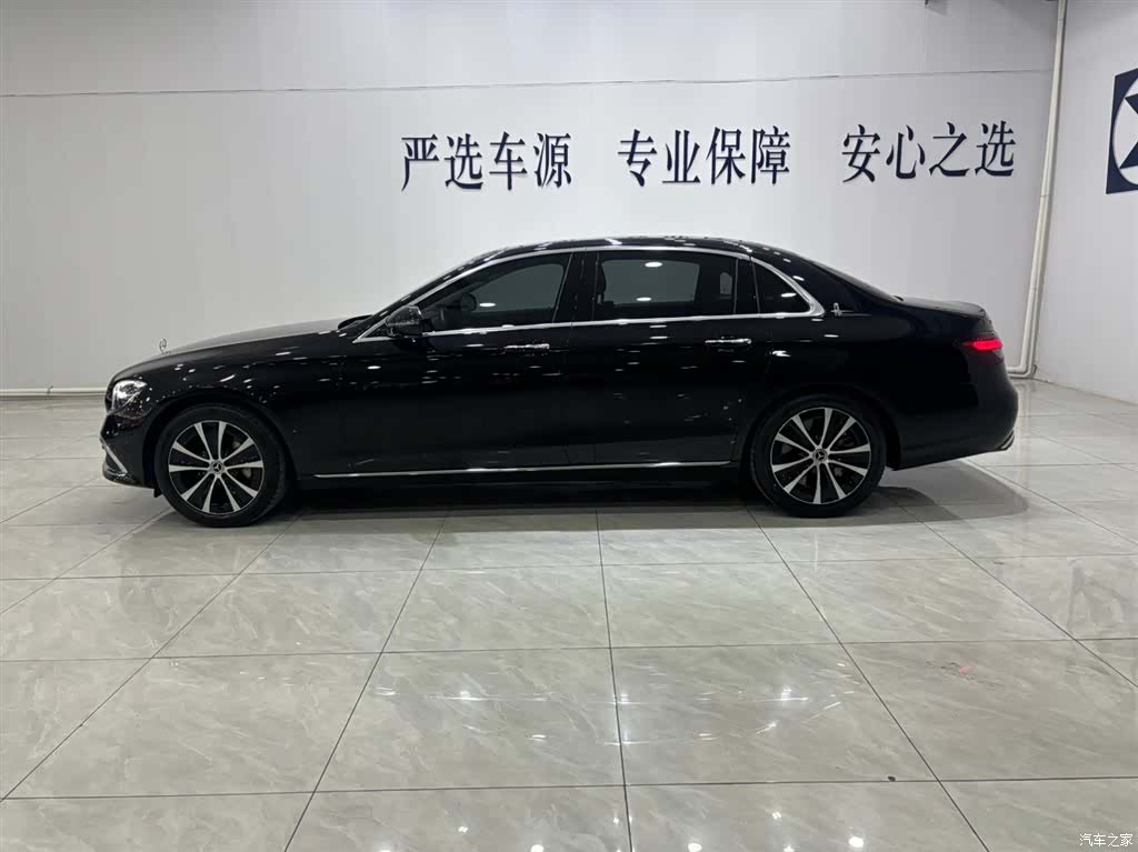 Mercedes-Benz E-Class, 2022 13