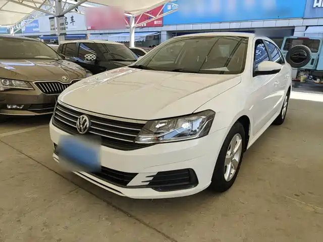 Volkswagen Lavida 2021 — купить из Китая под заказ