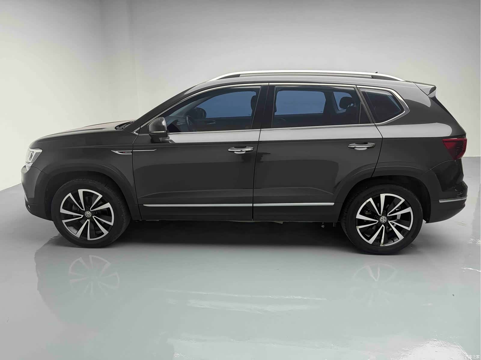 Volkswagen Tharu, 2020 14