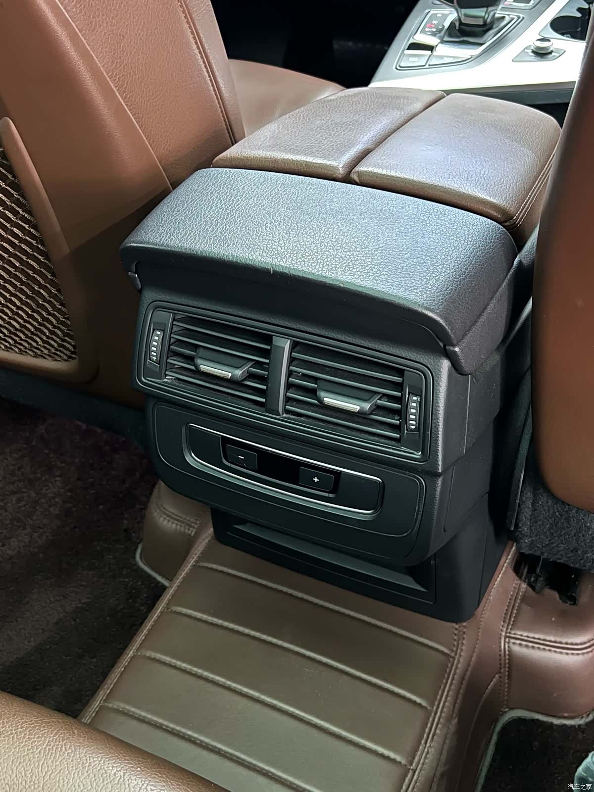 Audi Q7, 2019 13