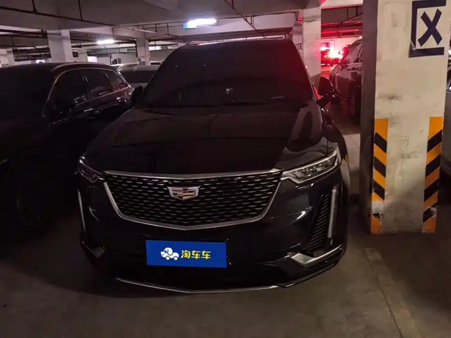 Cadillac XT6