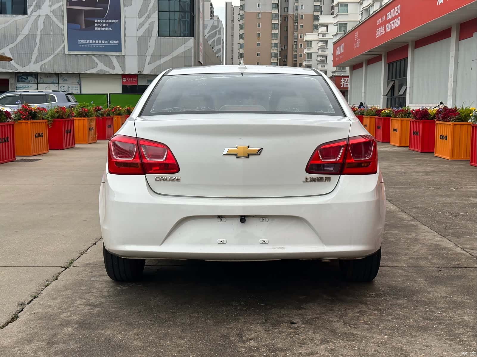Chevrolet SE, 2016 все фото