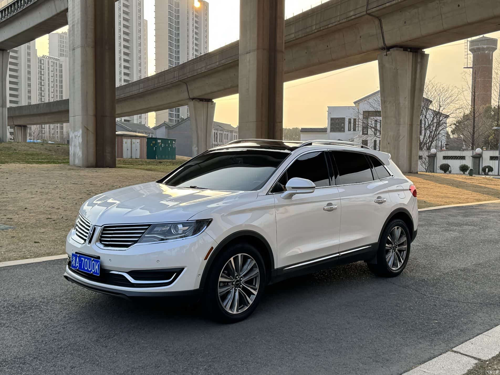 Lincoln MKX, 2017 1