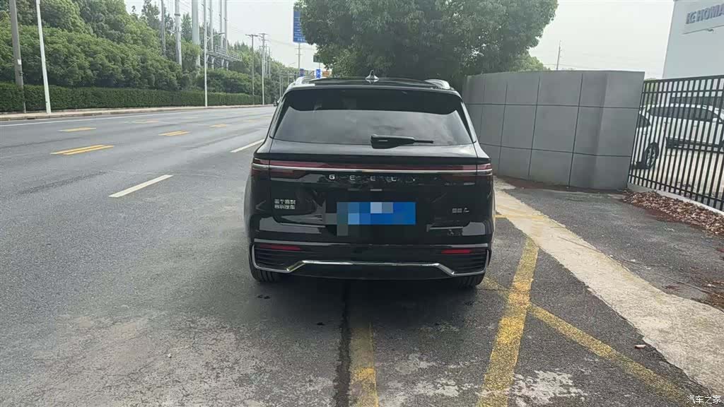 Geely Xingyue L, 2023 6