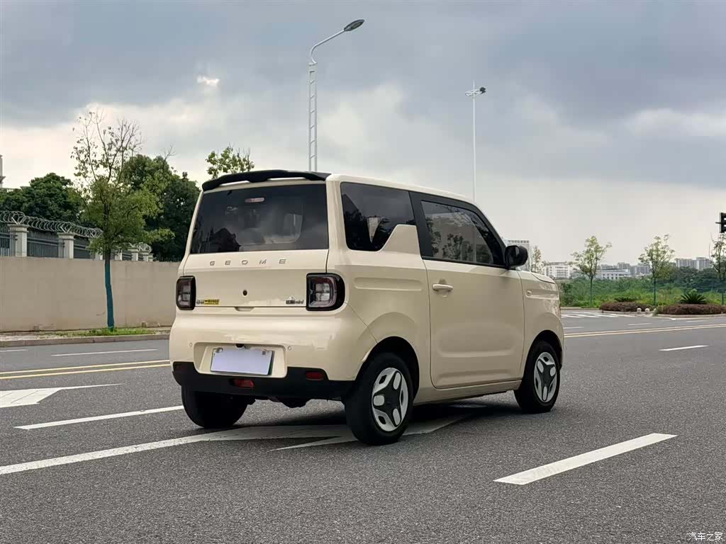 Geely Panda, 2025 7