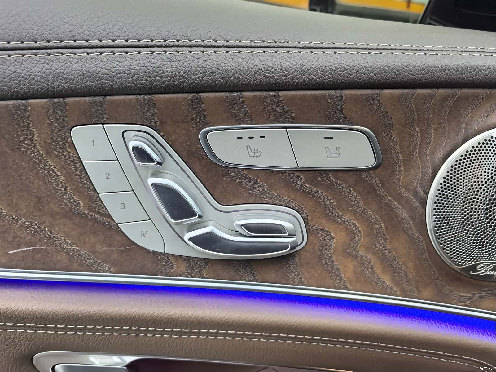 Mercedes-Benz E-Class, 2023 12