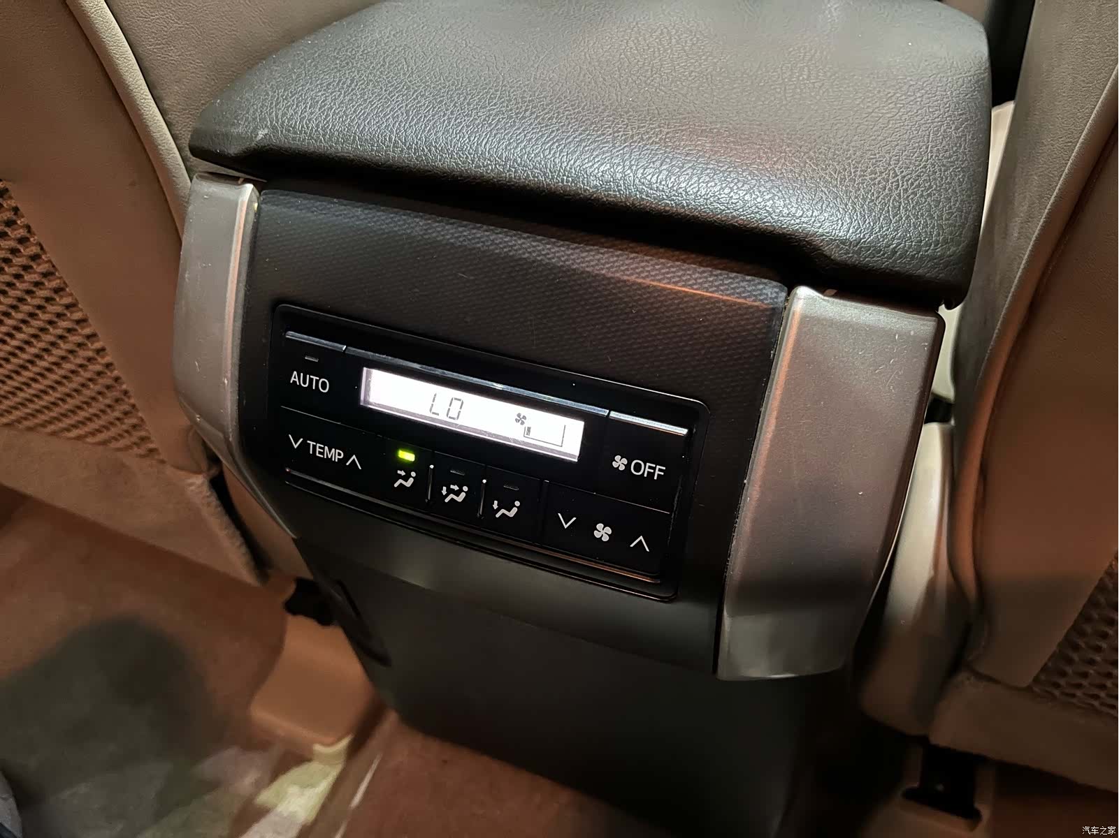 Toyota Prado, 2012 16