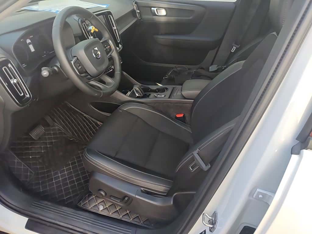 Volvo XC40, 2020 16