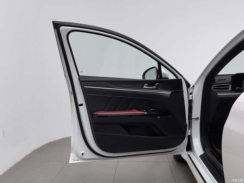 Kia K5, 2021 8