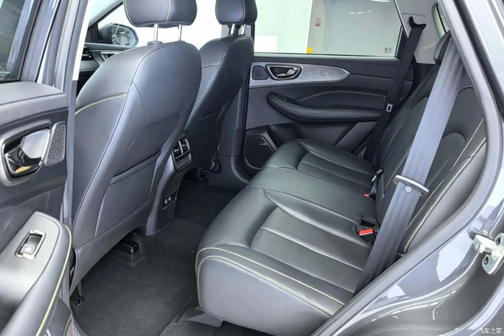 Roewe RX5, 2022 11