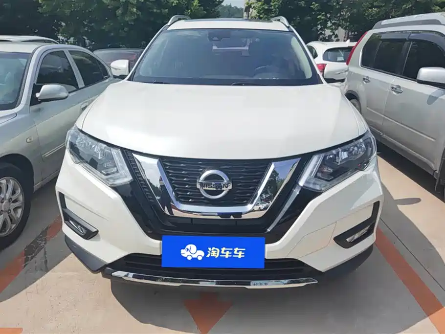 Nissan Qijun
