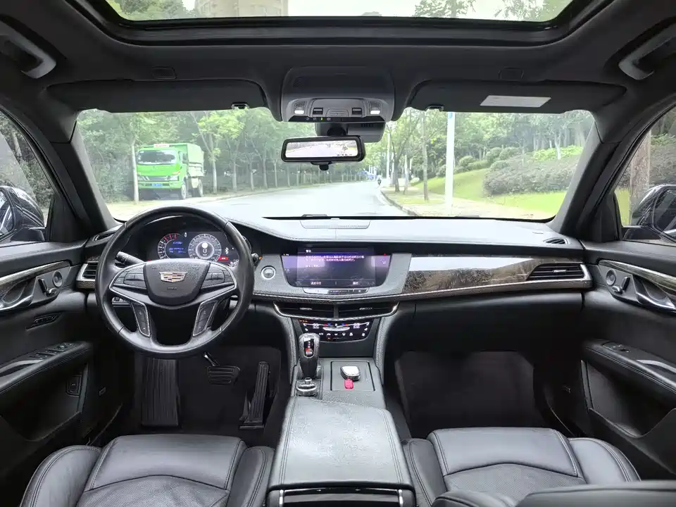 Cadillac CT6