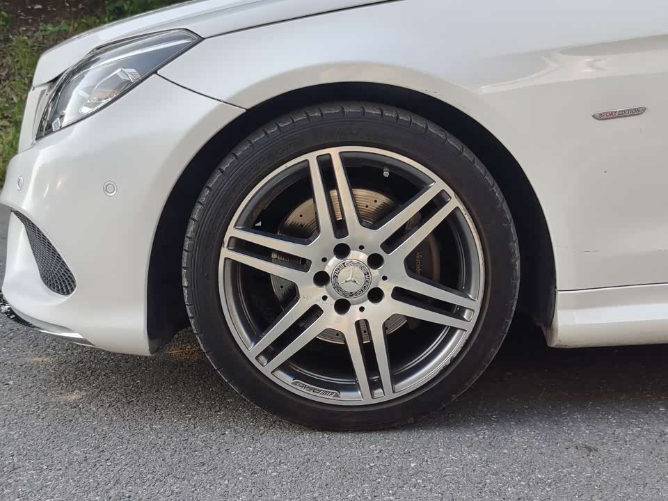 Mercedes-Benz E-class Mercedes-Benz E-class