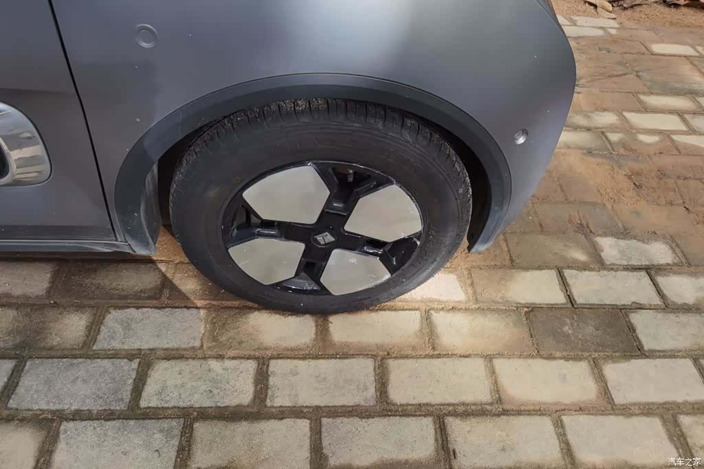 Wuling KiWi, 2022 6