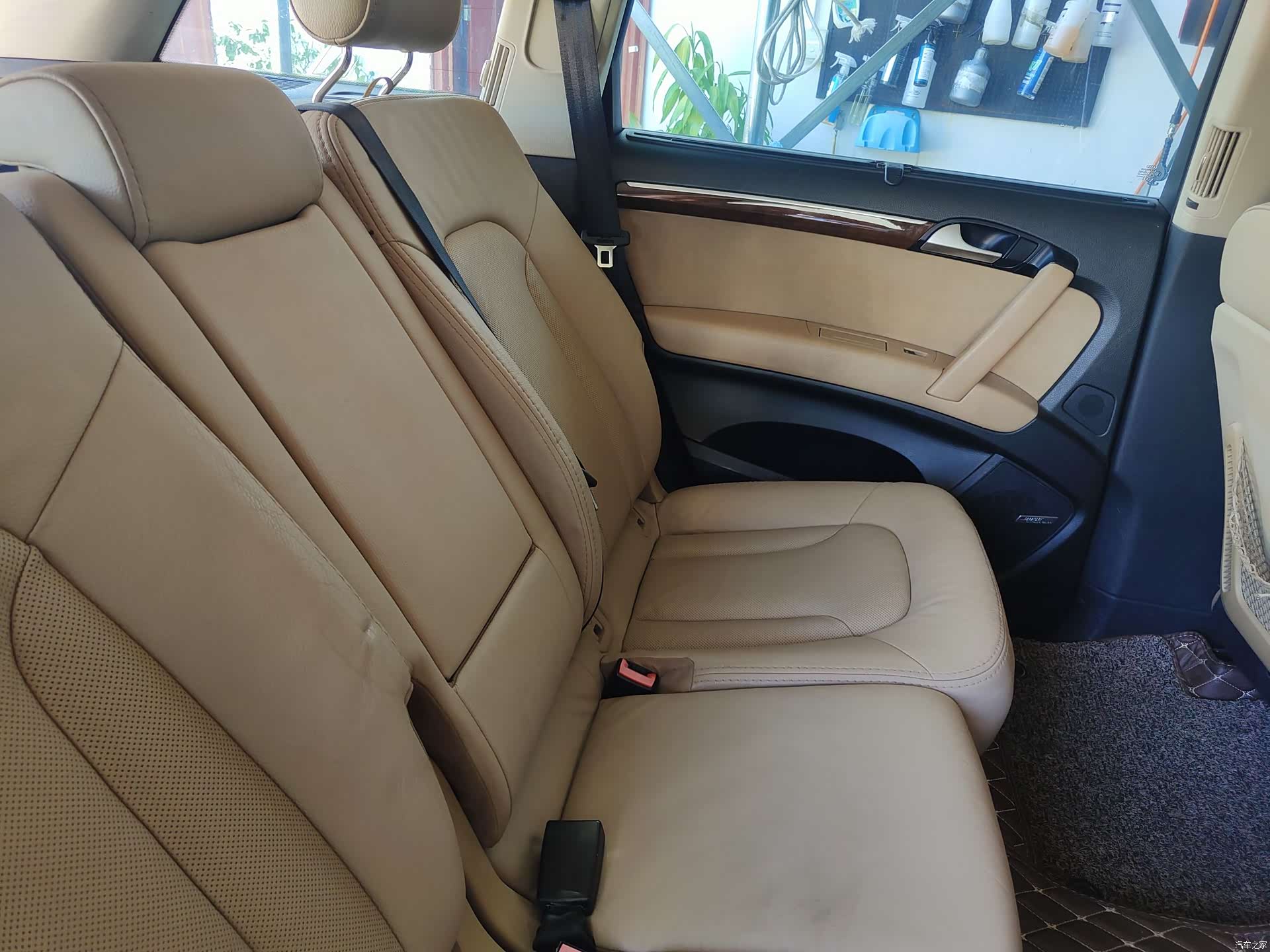 Audi Q7, 2010 42