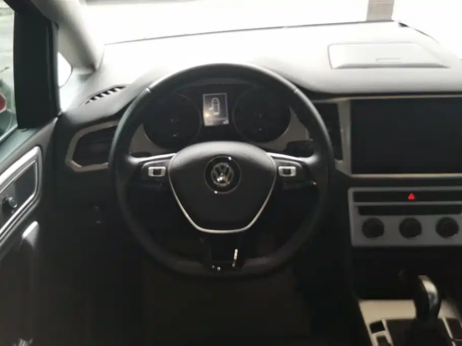 Volkswagen Golf*Jiayu