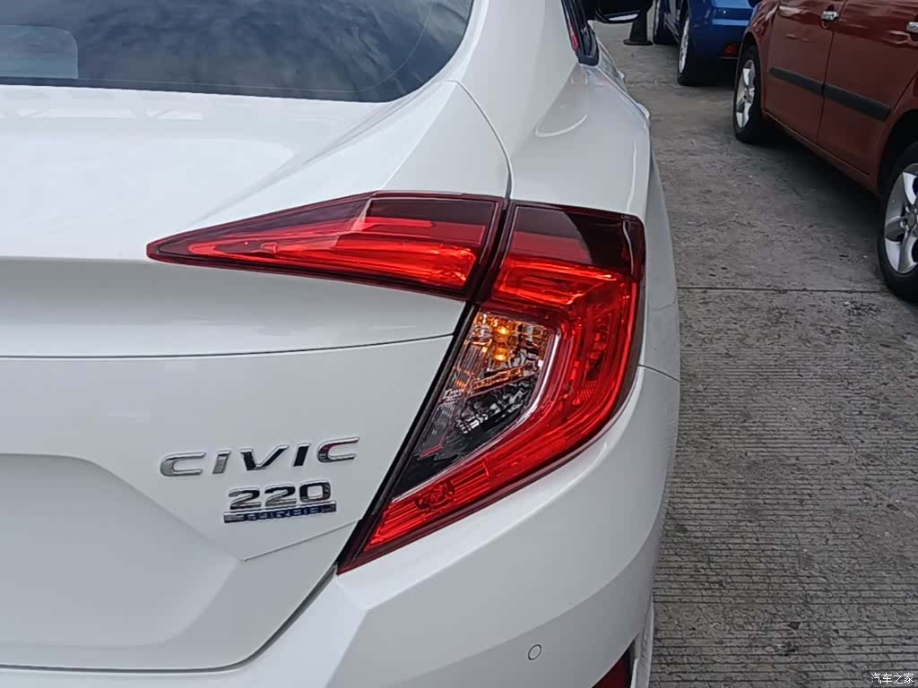 Honda Civic, 2017 8
