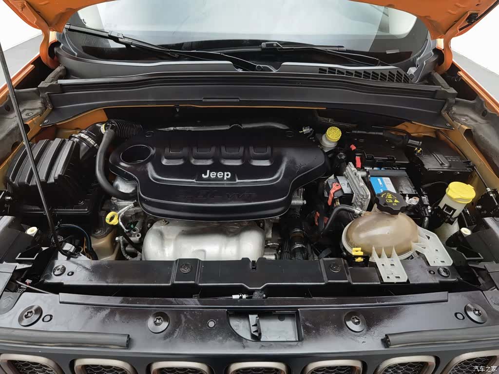 Jeep Renegade, 2016 6