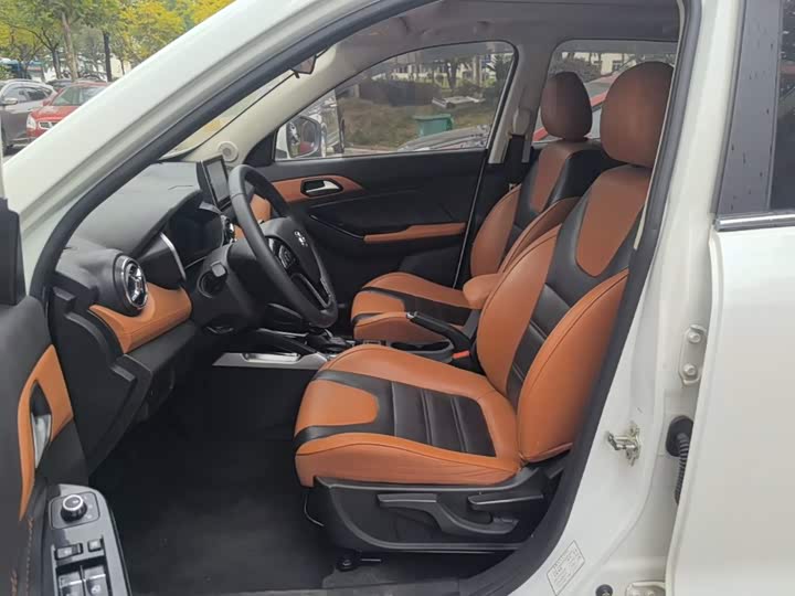 BAIC Senova X35 2016 1.5L АКПП Luxury