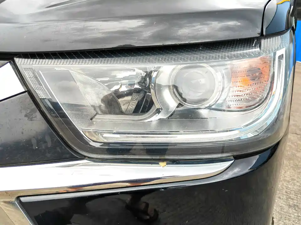 JAC Refine Ruifeng M4