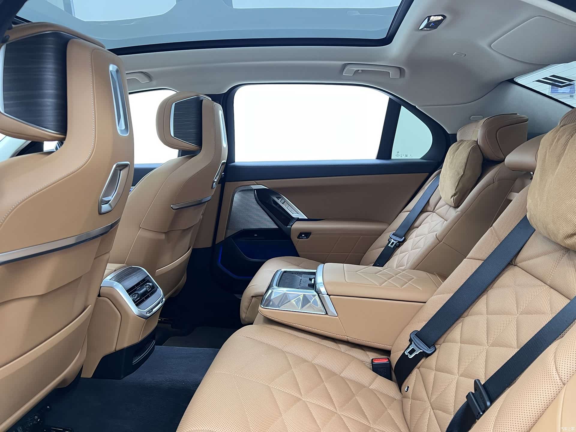BMW 7 Series, 2025 32