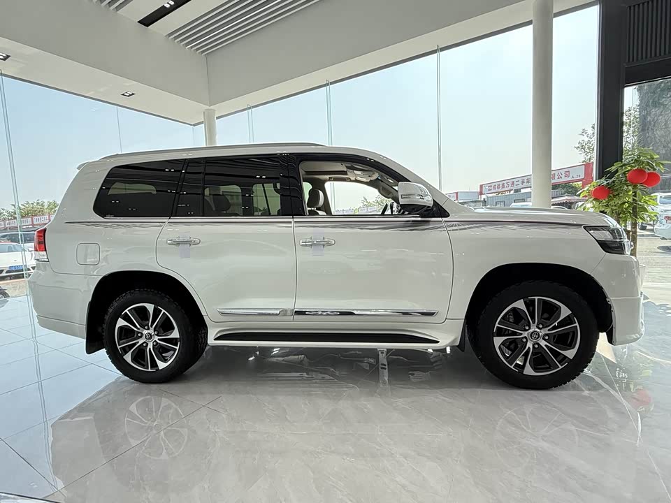 Toyota Land Cruiser Toyota Land Cruiser