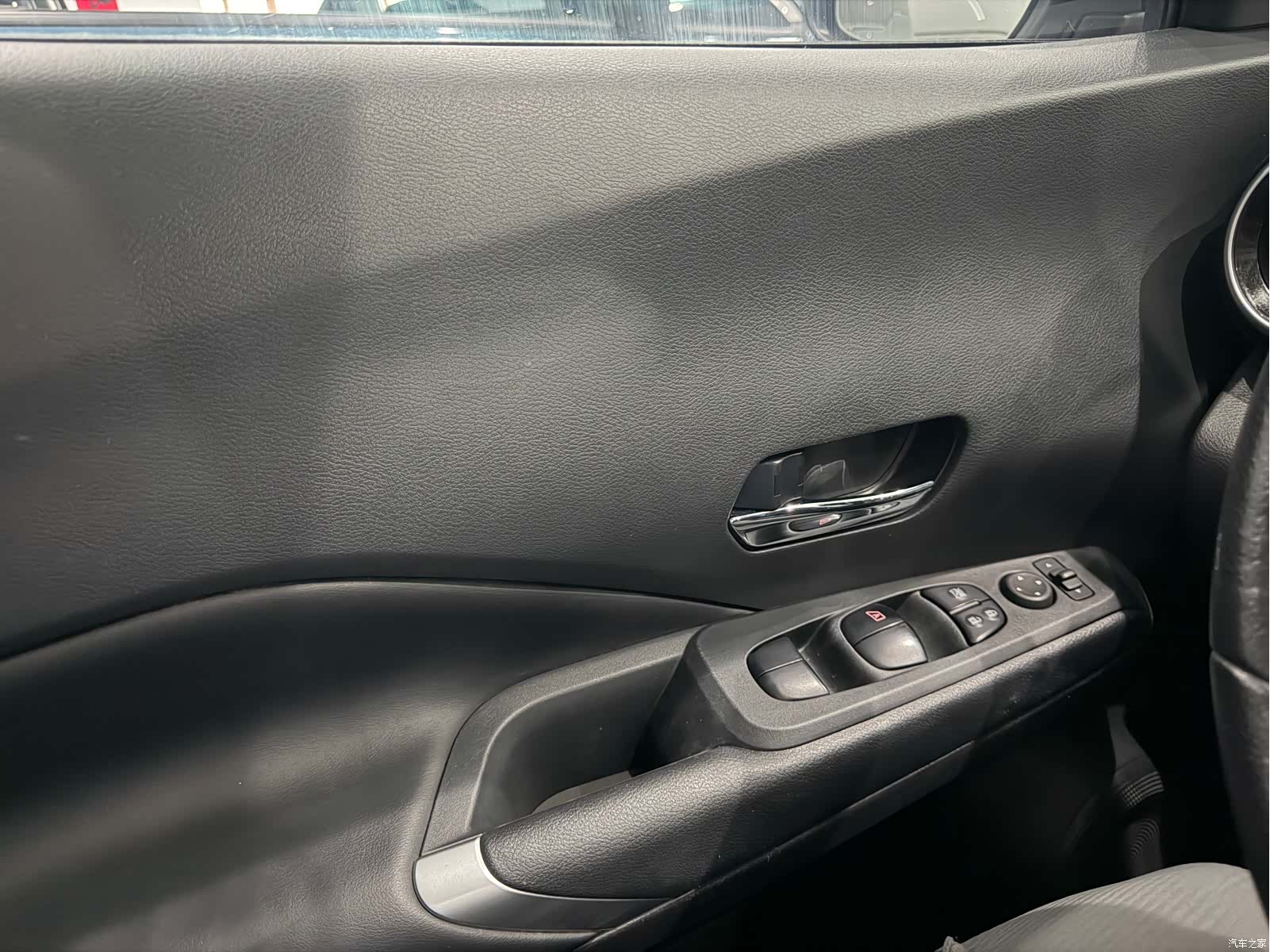 Nissan Kicks, 2023 17