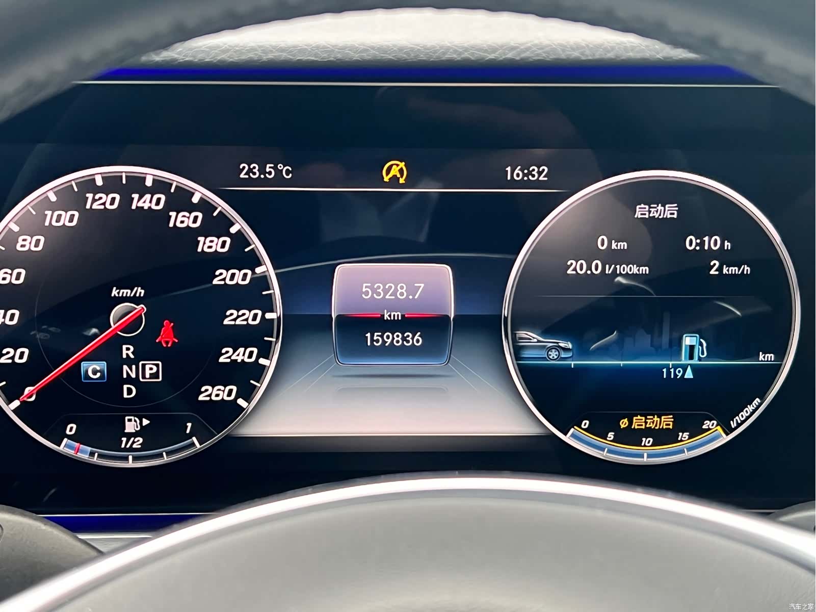 Mercedes-Benz E-Class, 2018 12