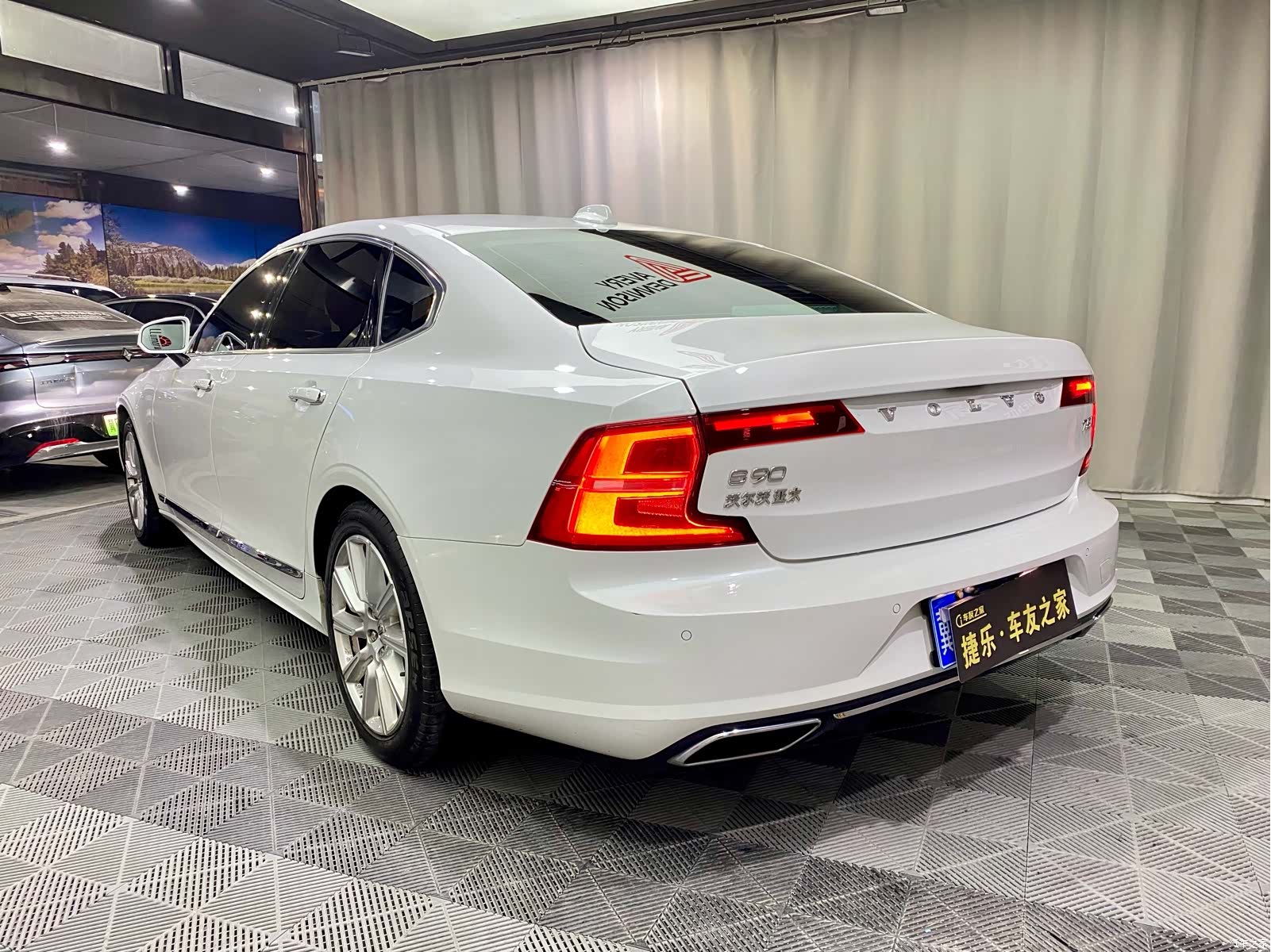Volvo S90, 2020 все фото