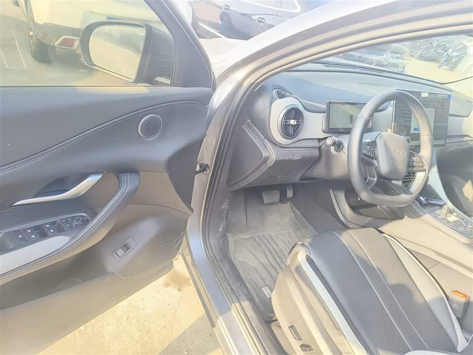 BYD Sea Lion 05 DM-i