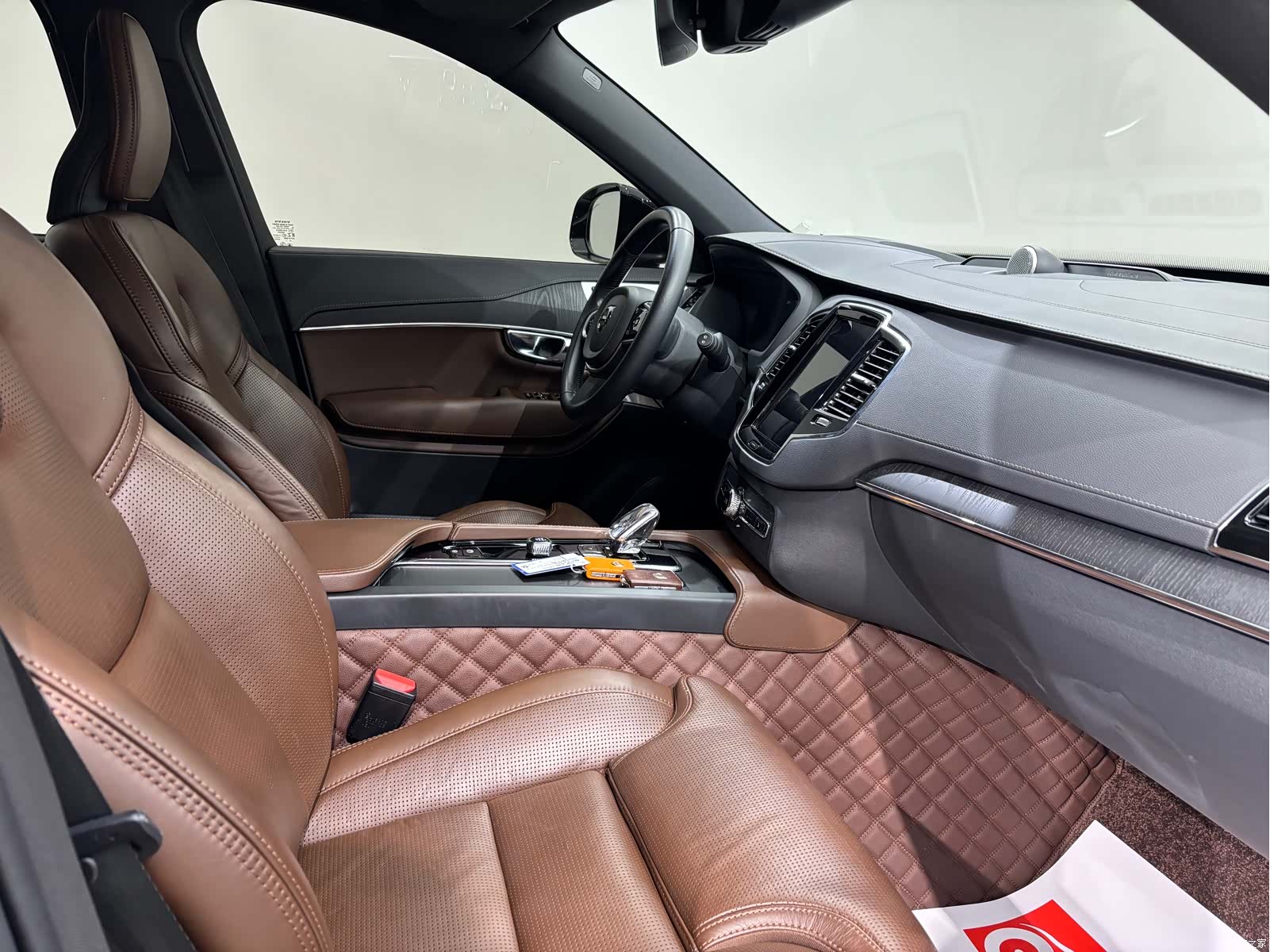 Volvo XC90, 2022 7