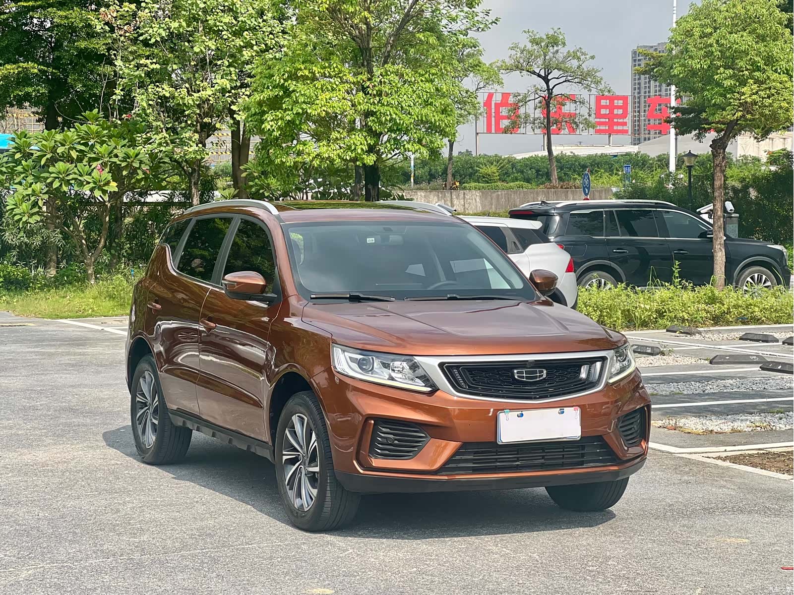 Geely X6, 2021 3