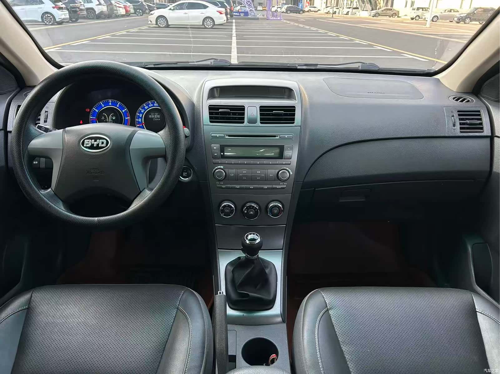BYD L3, 2014 все фото