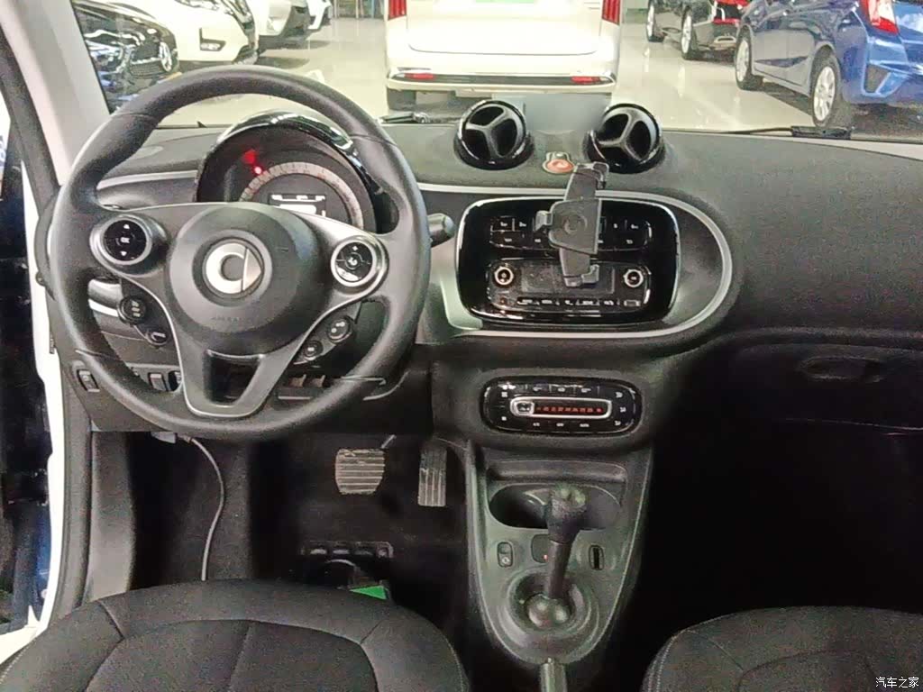 Smart Fortwo, 2019 6