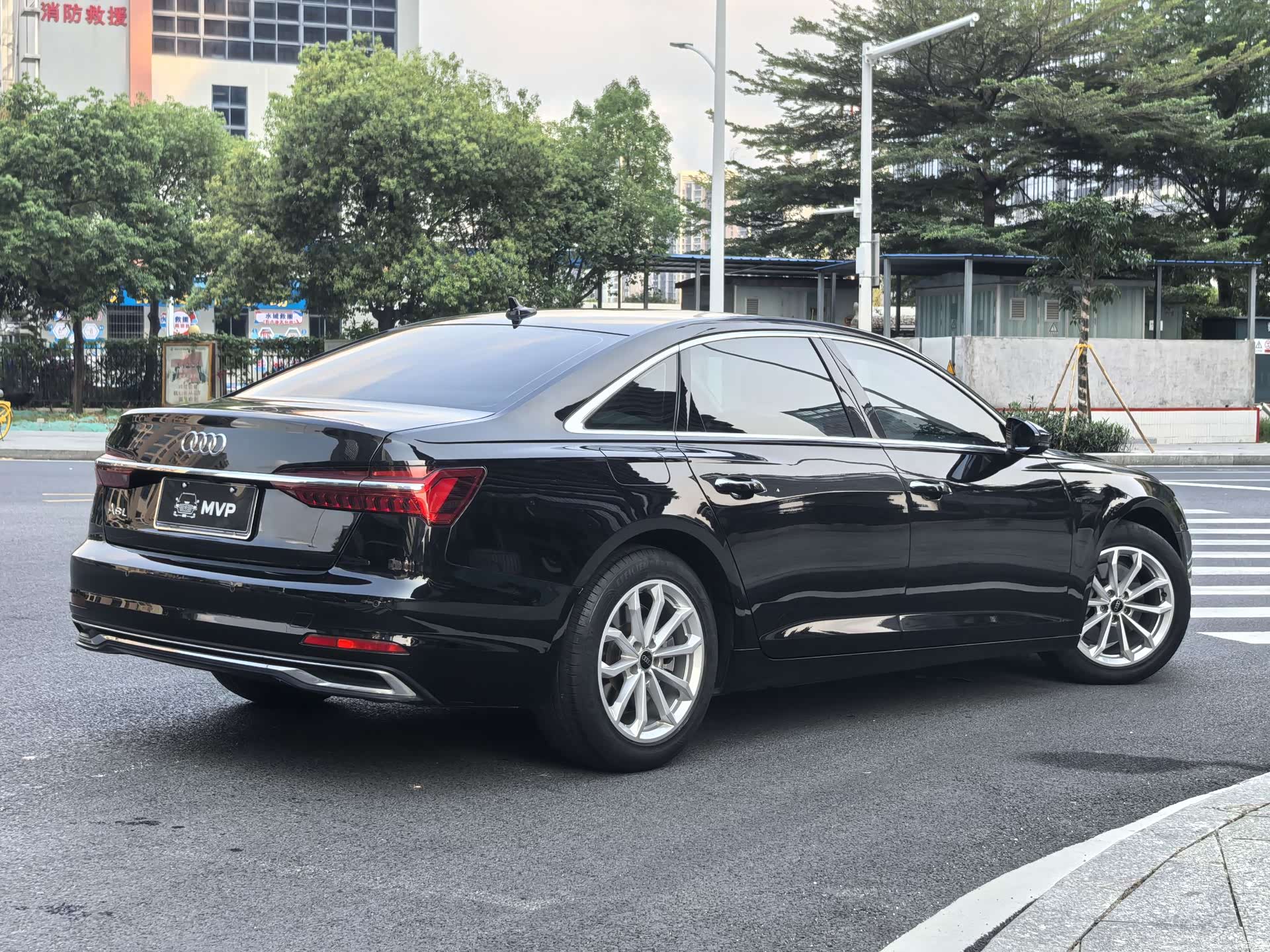 Audi A6L, 2022 9