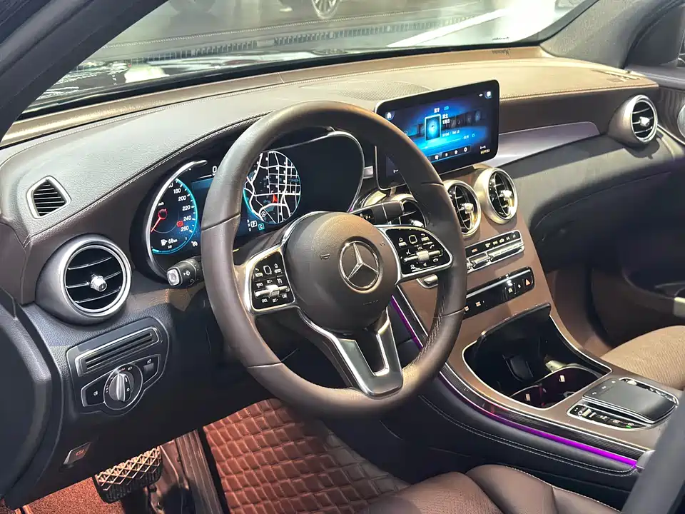 Mercedes-Benz GLC Mercedes-Benz GLC