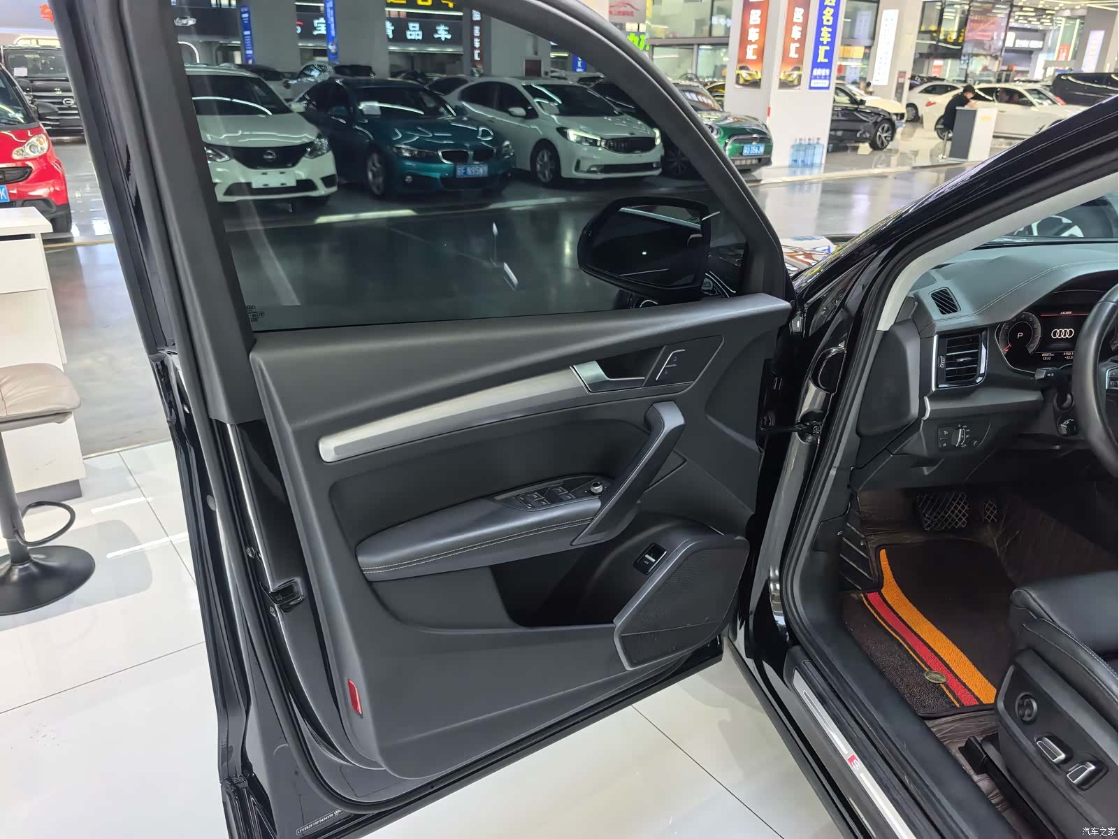 Audi Q5L, 2024 все фото