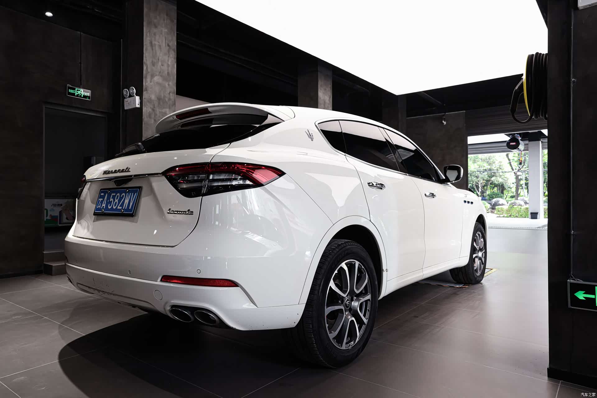 Maserati Levante, 2023 13