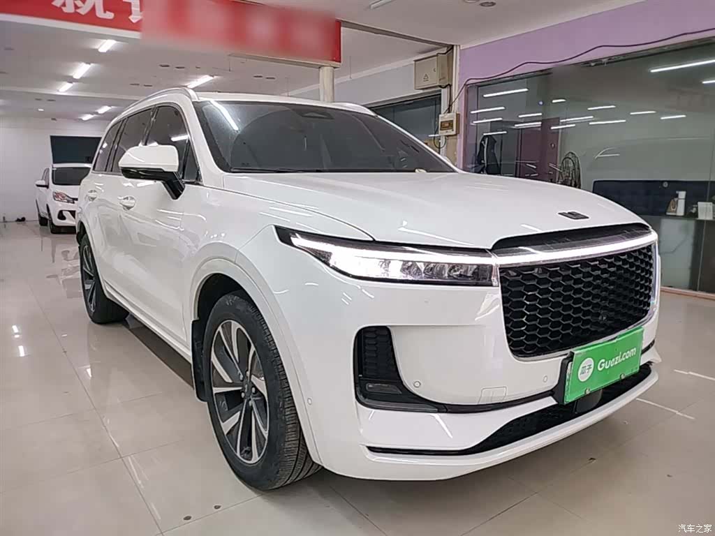 Li Auto ONE, 2022 4