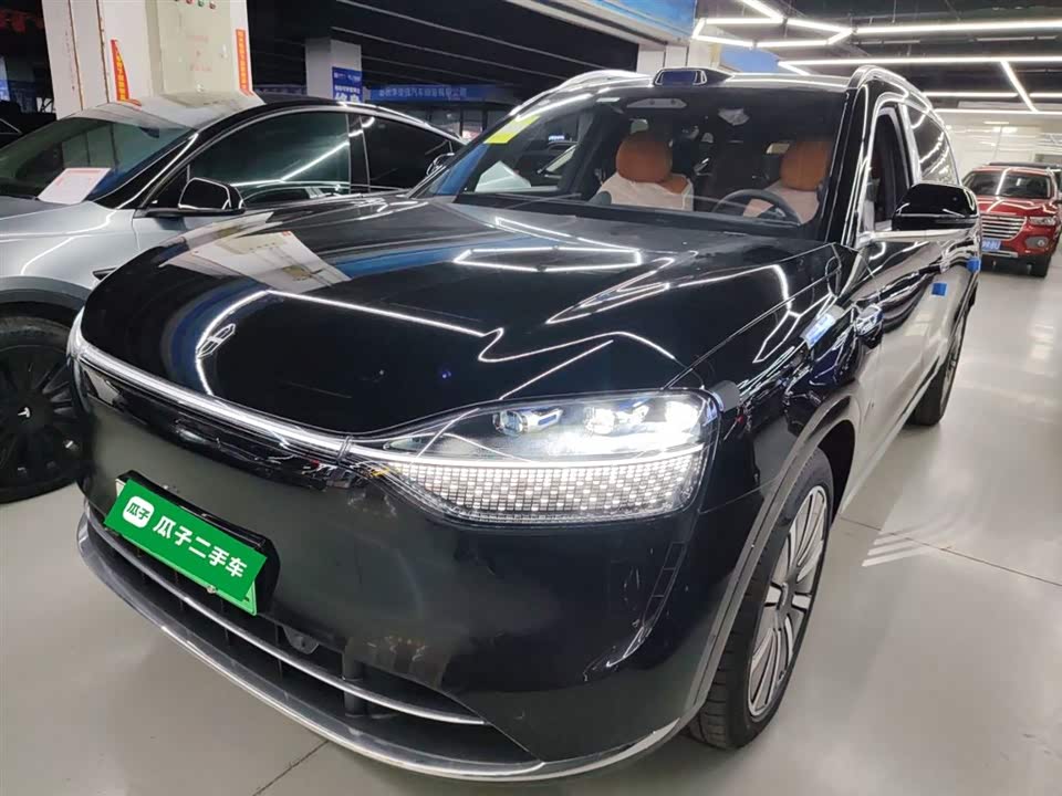 AITO Ask the world M9