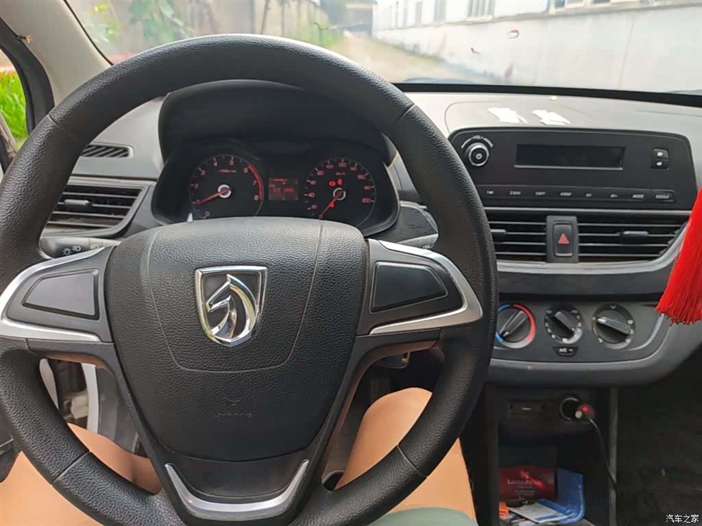 Wuling 310, 2017 10