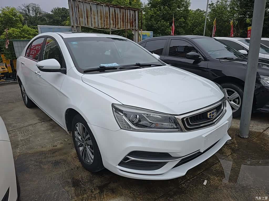 Geely Emgrand, 2019 4