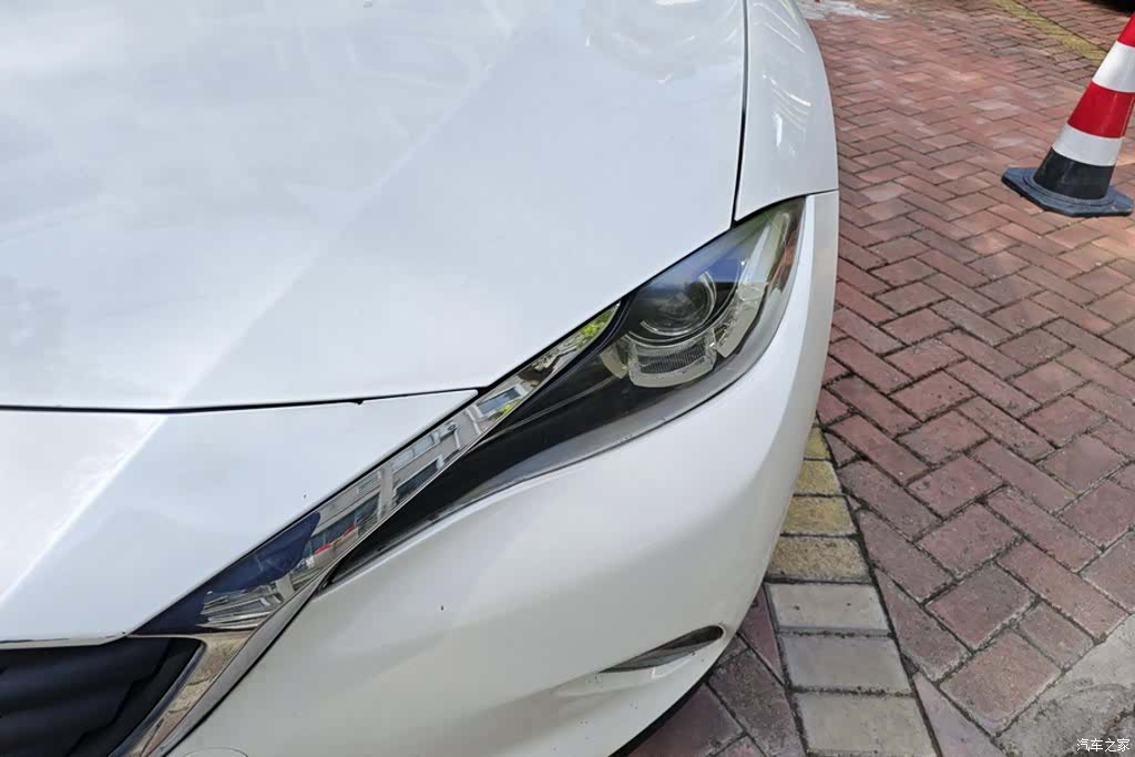 Mazda CX-4, 2018 все фото