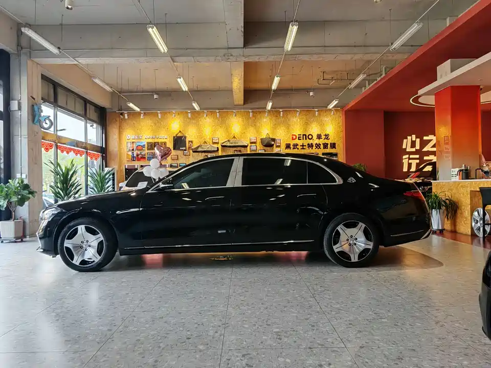 Mercedes-Benz Maybach S-class